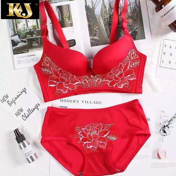 女无钢圈小胸罩加厚性感聚拢新娘结婚薄款文胸 牡丹花【红色套装】 32