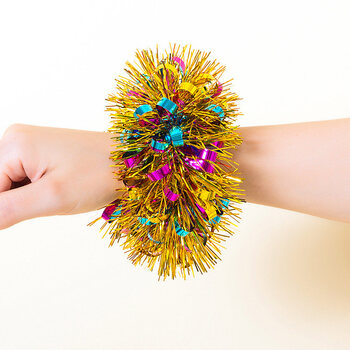 abdt手腕花 六一幼儿园儿童表演红色皮筋手花手腕花跳舞蹈演出手环运