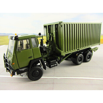 1:43 1:43集装箱车军绿色