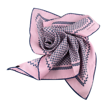 hermes爱马仕  丝巾,小方巾  at 粉红色 41*41cm