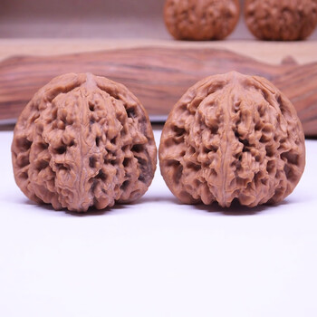 文玩核桃 老树南疆石 39x37x37mm 文玩核桃 老树南疆石 39x37x37mm 南疆石37价格报价行情-