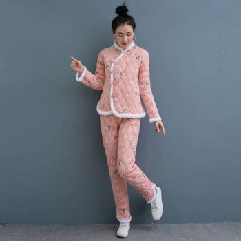 服饰内衣>女装>棉服>待婉>待婉东北大棉袄民族特色套装花棉衣大妈女装