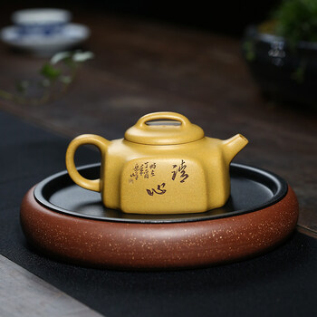 名壶秋月紫砂壶值得购买吗？权威评测告诉你答案！