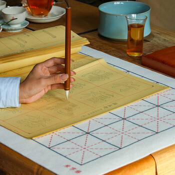 一海堂 文化书法羊毛毡垫桌垫书画毡布毛笔字毡垫 加厚毛毡垫练习书法描红国画学生初学者专用 米字格50*50cm