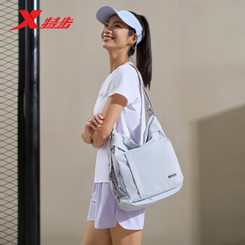 特步运动户外潮流时尚挎包876237130006 浅兰 均码