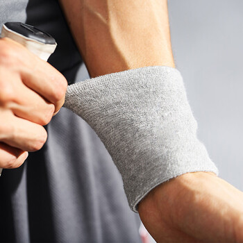 驰动夏季薄款护腕男女运动扭伤护具羽毛球篮球网球擦汗腕带2只装均码