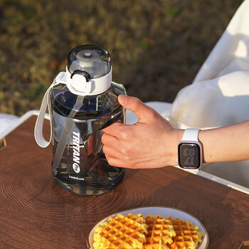 乐扣乐扣（LOCK&LOCK）小水库大容量塑料运动水杯户外冷水壶刻度把手男女杯子1.6L白色