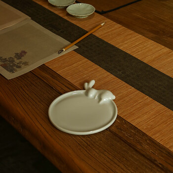 一海堂 文化  文房四宝 书法绘画国画工具一物多用墨汁调色盘砚台笔搁笔洗镇尺景德镇陶瓷 月兔调色盘