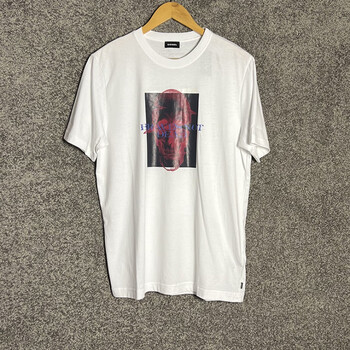 服饰内衣>男装>男士t恤>迪赛(diesel)>迪赛(diesel)diesel迪赛男款