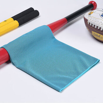 英辉(INVUI)冷感运动毛巾健身跑步瑜伽吸汗速干凉爽降温擦汗柔软毛巾 湖蓝 英辉(INVUI)冷感运动毛巾健身跑步瑜伽吸汗速干凉爽降温擦汗柔软毛巾 湖蓝