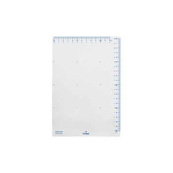 国誉(KOKUYO)学生办公用带尺刻度垫板Campus可夹纸垫板 A5透明 1个 WSG-SJC221T