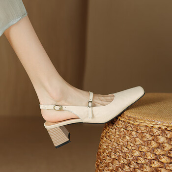 汤姆星期六头层羊皮2024春夏复古粗跟一字扣包头凉鞋女百搭后空玛丽珍