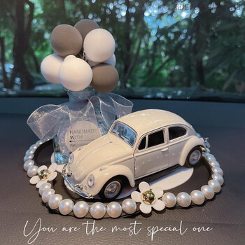 捷频车载摆件可爱暴力熊汽车香水香薰车内装饰挂件中控台车饰小摆件女