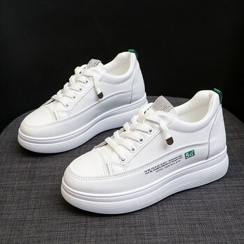 鲁诗蓉小白鞋女夏新款百搭韩版透气学生厚底内增高松糕休闲鞋子女运动