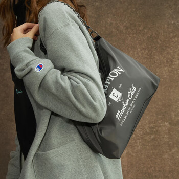 Champion冠军秋季新款幸运饼干斜挎包女腋下包双背 深灰 均码 Champion冠军秋季新款幸运饼干斜挎包女腋下包双背 深灰 均码