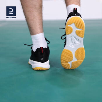 迪卡侬羽毛球鞋透气减震耐磨防滑男款-夜寐黑43-4504859 迪卡侬羽毛球鞋透气减震耐磨防滑男款-夜寐黑43-4504859