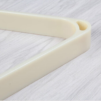 威仕顿台球三角架 中式黑八 象牙白ABS 台球配件摆球架 57MM 威仕顿台球三角架 中式黑八 象牙白ABS 台球配件摆球架 57MM