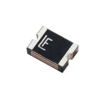 Littelfuse 自恢复保险丝 1812L110/33MR 起订25个装