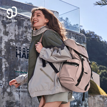 90分休闲运动双肩包 复古大容量旅行健身轻量化男女背包 黑色