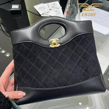 金額交渉あり！CHANEL 新品未使用黒 キーケース キルティング 金額交渉あり！CHANEL 新品未使用黒 キーケース キルティング