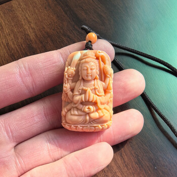 珊瑚　鼠　18金   吉祥物 珊瑚鼠18金 吉祥物