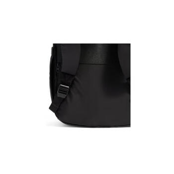 安德玛（Under Armour）春夏Studio Spirit女子轻便运动休闲双肩包1388928 黑色001 均码