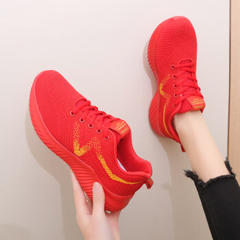 鸿星尔克商场同款大红色鞋子女老北京布鞋送妈妈礼物闰月红鞋本命年