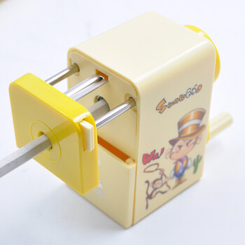 三木(SUNWOOD)卡通手摇削铅笔机/削笔机/削笔器/学生卷笔刀/转笔刀/铅笔刀 黄色 5138 三木(SUNWOOD)卡通手摇削铅笔机/削笔机/削笔器/学生卷笔刀/转笔刀/铅笔刀 黄色 5138