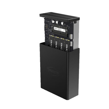 铁威马TERRA MASTER F8 SSD Plus 全闪8盘NAS网络存储私有云M.2硬盘盘阵32TB存储