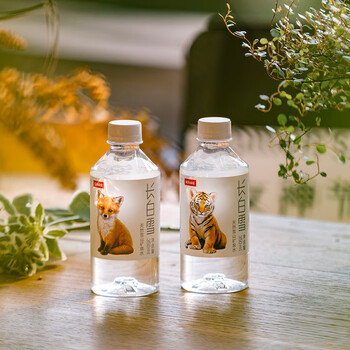 农夫山泉 长白山 天然矿泉水 饮用水长白雪350ml*24瓶 整箱 农夫山泉 长白山 天然矿泉水 饮用水长白雪350ml*24瓶 整箱