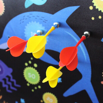 何大屋户外露营野餐野炊飞镖盘套装 蟹霸霸海底世界飞镖盘HDW1702