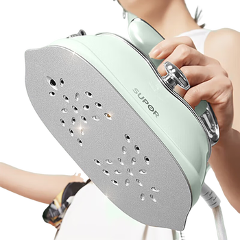 苏泊尔  手持挂烫机 家用蒸汽电熨斗小型便携熨衣机大蒸汽大面板烫衣服 GH-300C