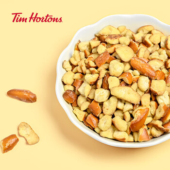 Tim Hortons Tims咖啡伴侣碱水面包干酥脆面包丁焦糖海盐味 30g*10包整箱