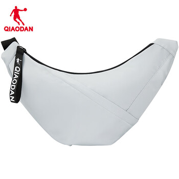 乔丹多口袋大容量斜挎包运动单肩包出游户外旅行包