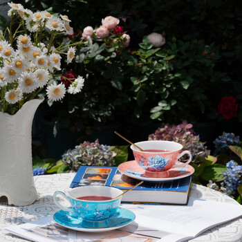 巢里咖啡杯套装轻奢骨瓷新婚情侣对杯礼盒装早餐下午茶杯碟家居馆粉蓝