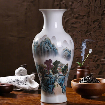 山水画装飾 陶器製花瓶 瀬戸焼花瓶（【飛騨彦】染付け山水画） 白磁に青色の花柄模様