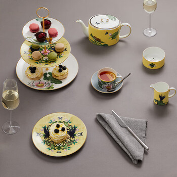 Wedgwood威基伍德漫游美境睡莲绮梦杯碟骨瓷欧式杯碟咖啡杯套组一杯一碟