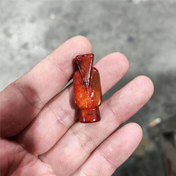 漢代和田玉　黒白二色 旋文様 玉珠子（ビーズ） 高古玉 置物 紋彫り件旧家蔵出し 和田玉7000年の歴史 | 和田玉・天珠販売 アンティークキャスギャラリー