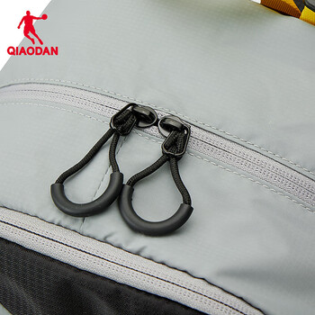 乔丹户外双肩包男女轻便徒步背包运动旅行登山包书包