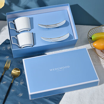 Wedgwood意大利浮雕2杯2碟组盒套装 白色浮雕陶瓷杯250ml白色杯碟 Wedgwood意大利浮雕2杯2碟组盒套装 白色浮雕陶瓷杯250ml白色杯碟