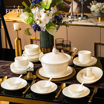 【新品・未使用】ティファニー　Tiffany & Co. お皿 Tiffany & Co. - 未使用 TIFFANYティファニー5Thアベニュー