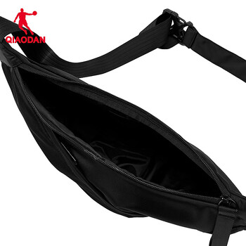 乔丹多口袋大容量斜挎包运动单肩包出游户外旅行包