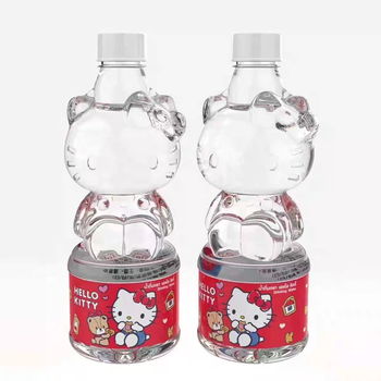 Hello Kitty泰国进口饮用天然水（红色） 620ml*瓶 网红儿童饮品卡通造型