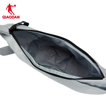 乔丹多口袋大容量斜挎包运动单肩包出游户外旅行包