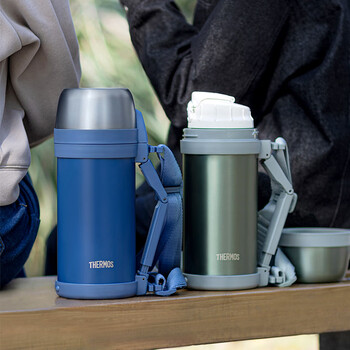 膳魔师（THERMOS）保温壶304钢1.4L大容量家用户外水壶热水瓶暖水壶TCDH-1406-NVY