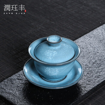 中国宋代青瓷盖碗，茶器。 汝窑天青釉金丝开片两才三才泡茶盖碗茶具汝瓷大号高端冰裂纹茶碗