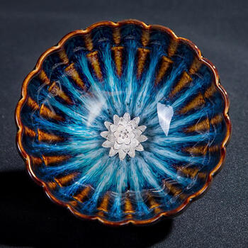 ☆天目茶碗　青色百花油滴天目　茶碗　茶道具　遺品整理 天目茶碗 油滴天目 青色百花油滴天目 茶道具 茶碗 遺品整理