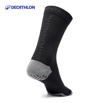 迪卡侬足球袜男中短筒球袜薄款新老款随机发货，新款无灰色拼色-4237781