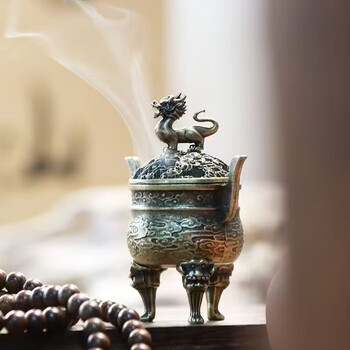 唐代 景徳鎮 白磁馬蓋付三足香炉 – 燦禾 SANKA