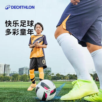 迪卡侬F100足球5号白色合适12岁及以上年龄段TPU-材质更耐磨-4786372